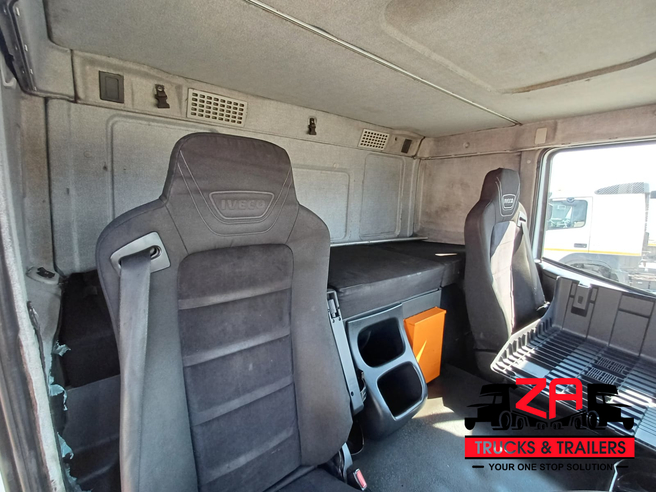 2020 IVECO TRAKKER 440 10 CUBE TIPPER #11368